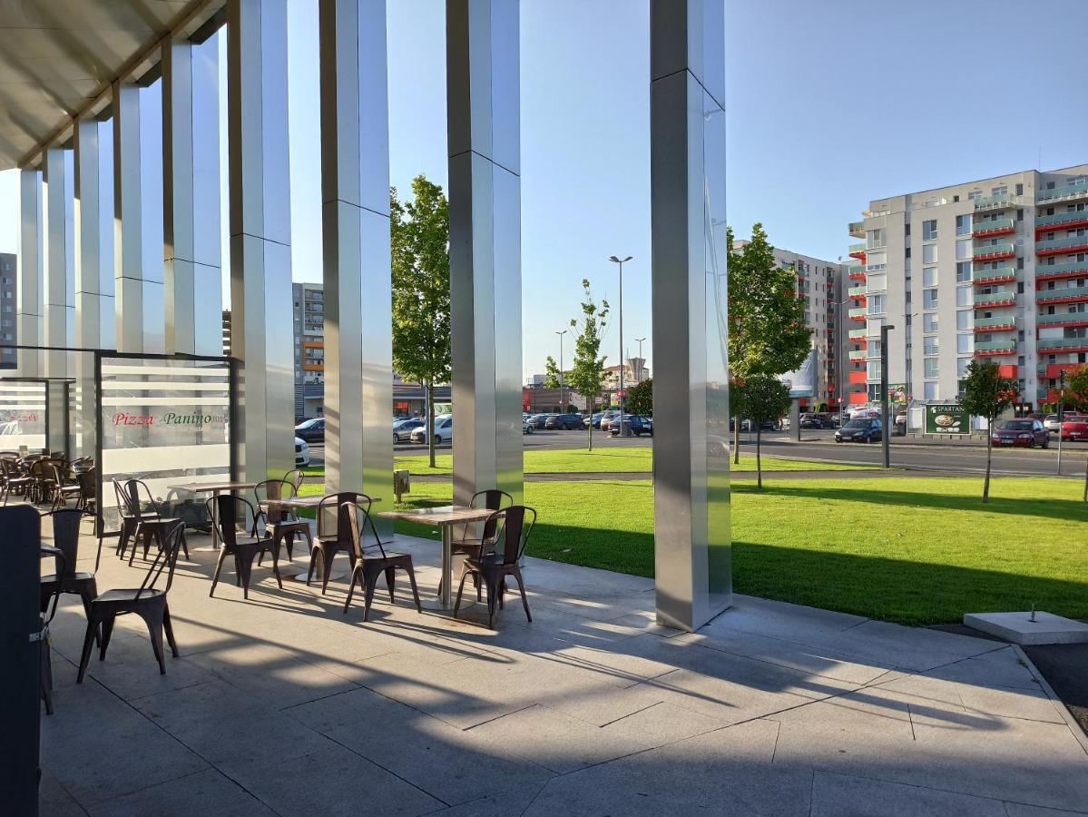 Summer Haven - Self Check-In & Parking Lot, Primashops&Lotus Oradea Εξωτερικό φωτογραφία