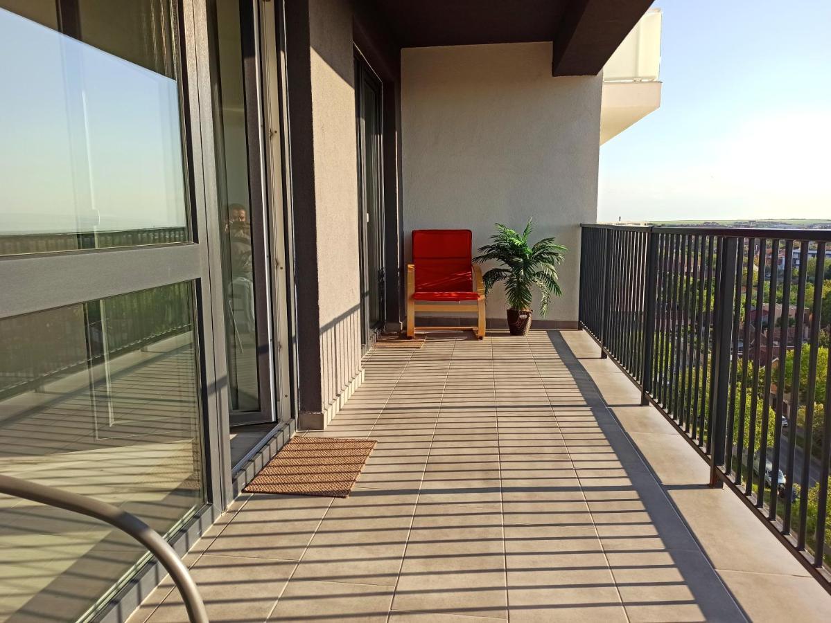Summer Haven - Self Check-In & Parking Lot, Primashops&Lotus Oradea Εξωτερικό φωτογραφία