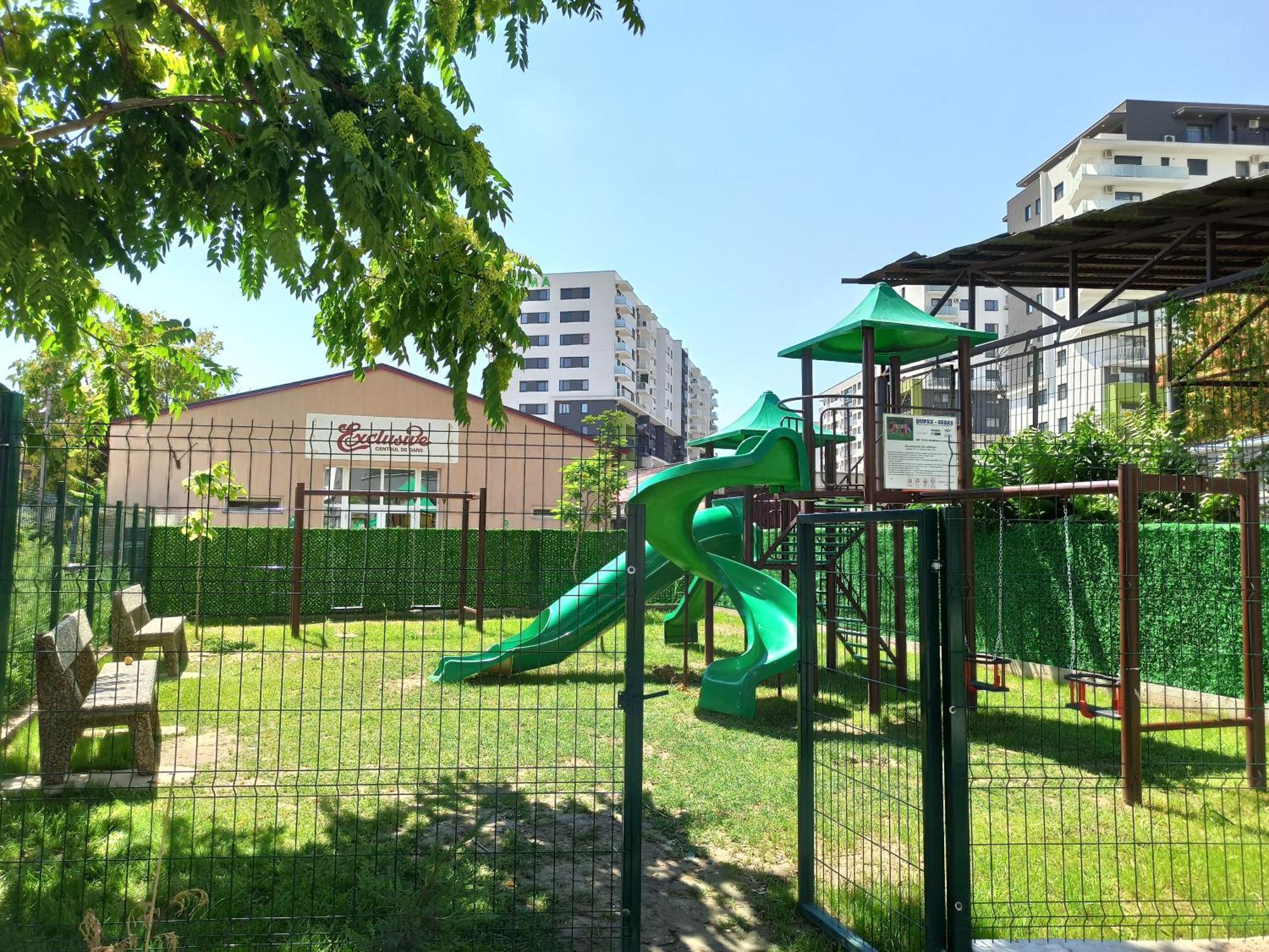 Summer Haven - Self Check-In & Parking Lot, Primashops&Lotus Oradea Εξωτερικό φωτογραφία